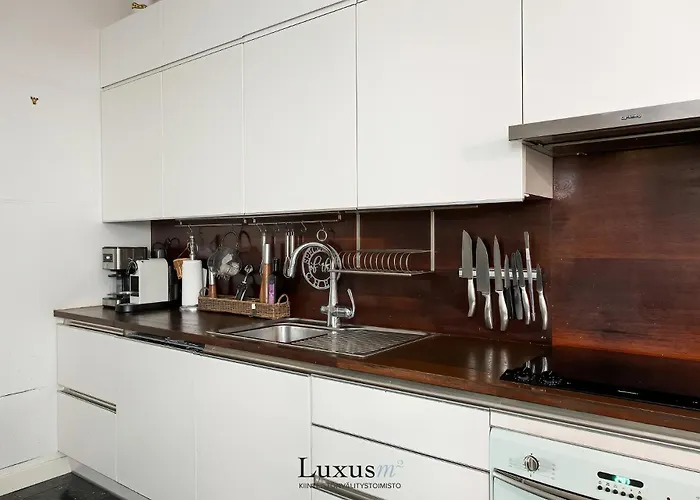 Elegant In The Center ヘルシンキ